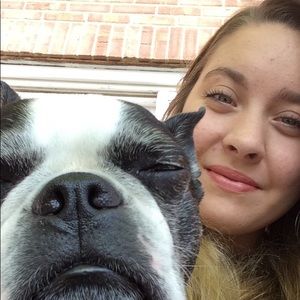 Meet your Posher, Isabelle